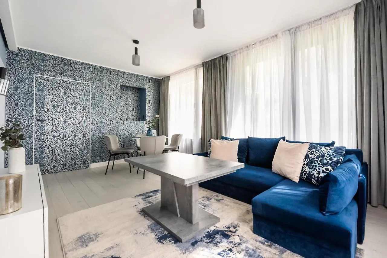 Wiejska Glamour Apartment Varsóvia